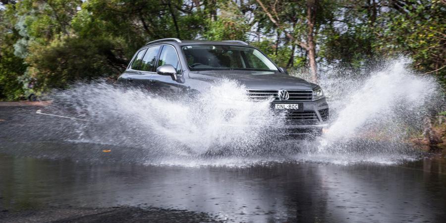  Volkswagen Touareg V6 TDI Adventure 2017 года  (AU) (фото 23 из 33)